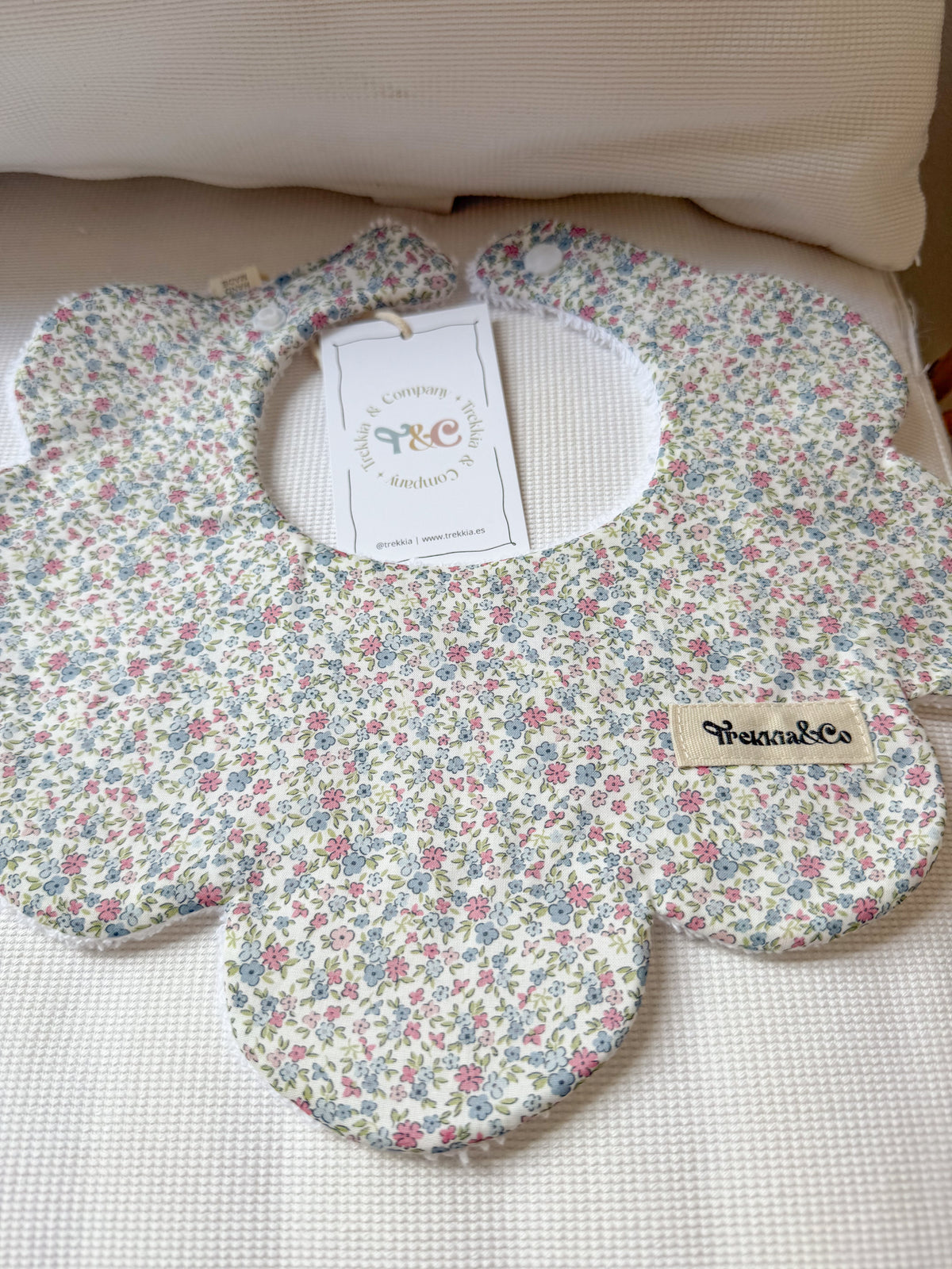 Babero Liberty mini rosa y azul