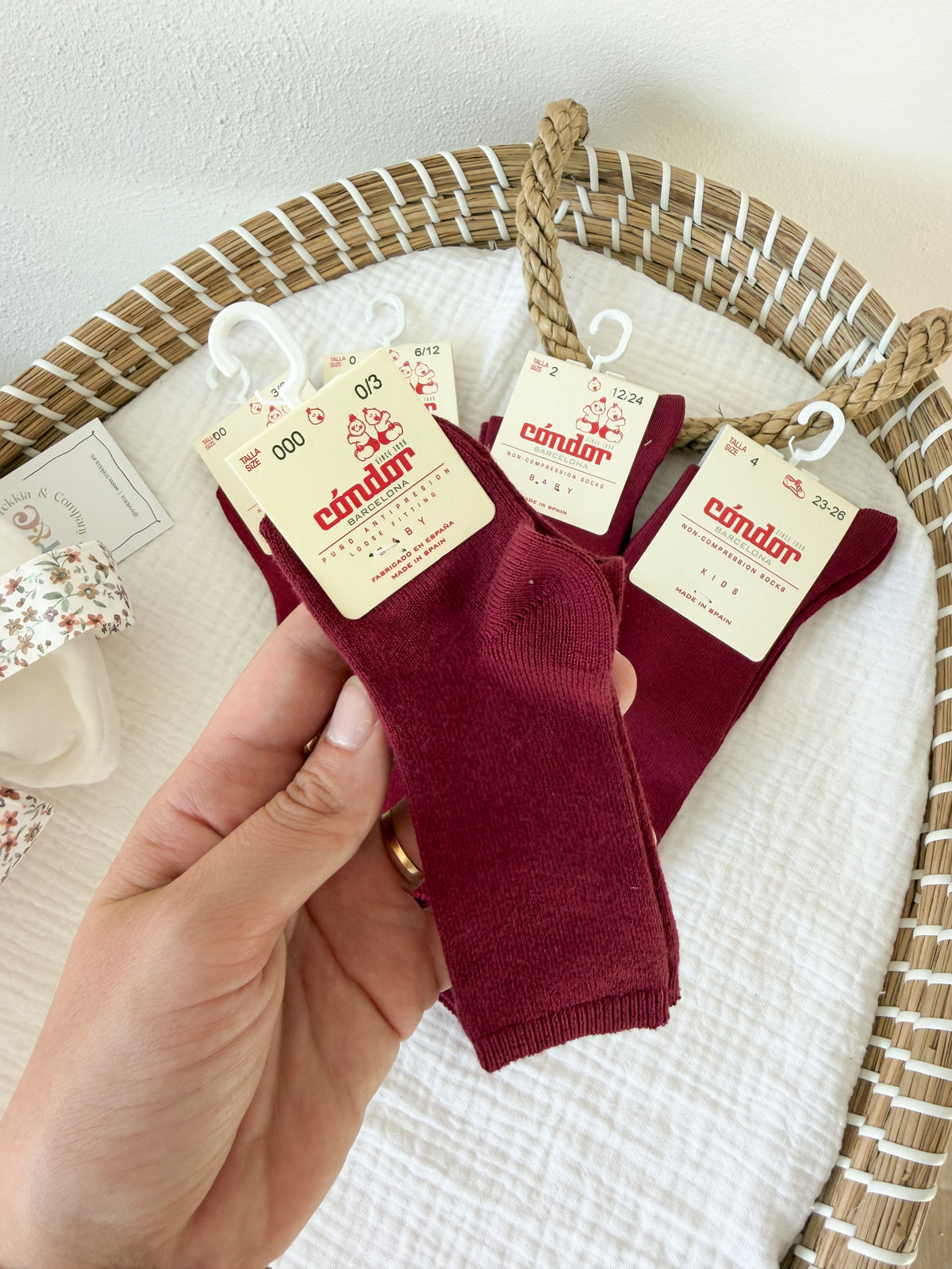 Calcetines altos Condor rojo oscuro