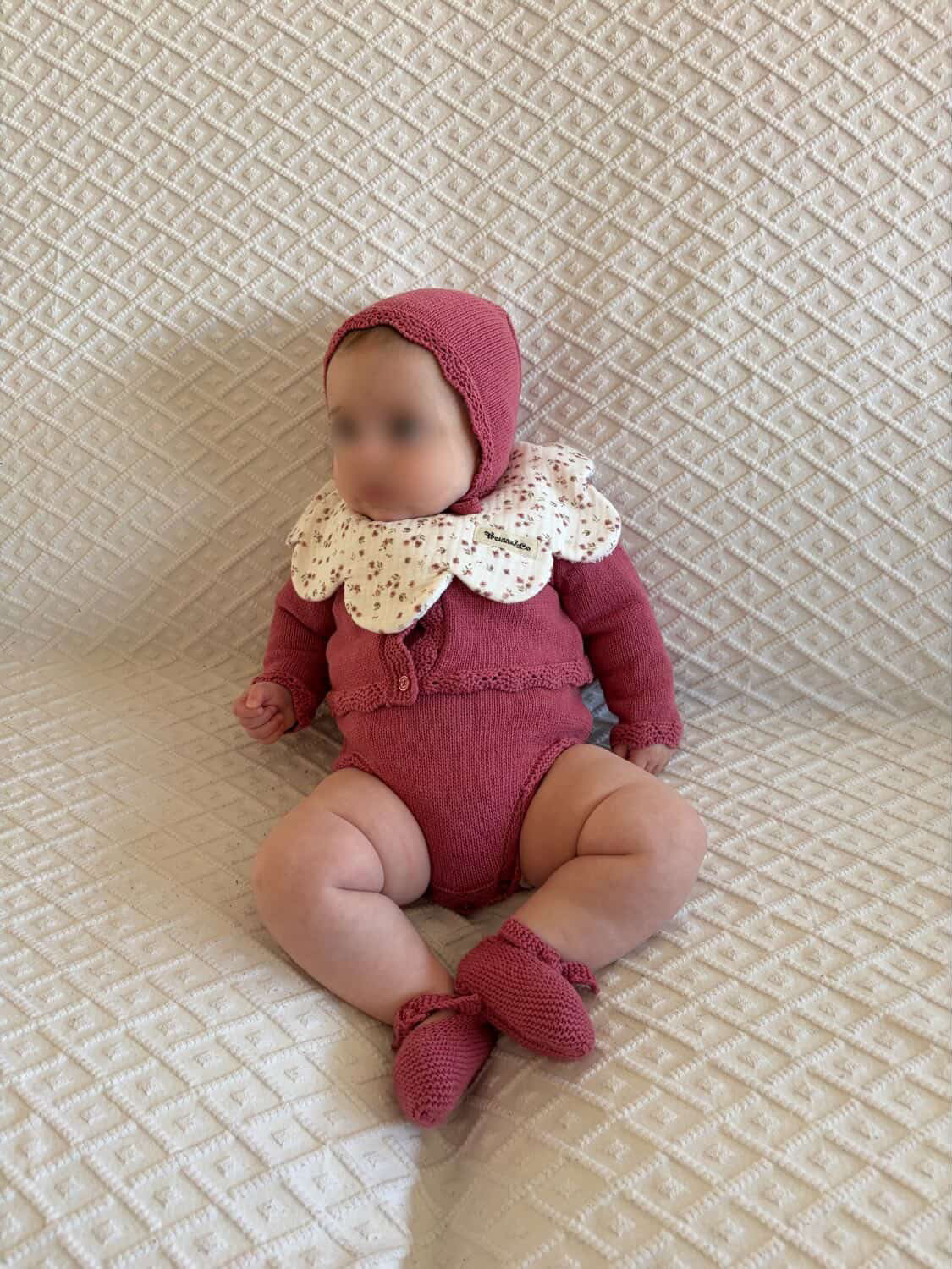 Babero Liberty Burdeos y Rosa