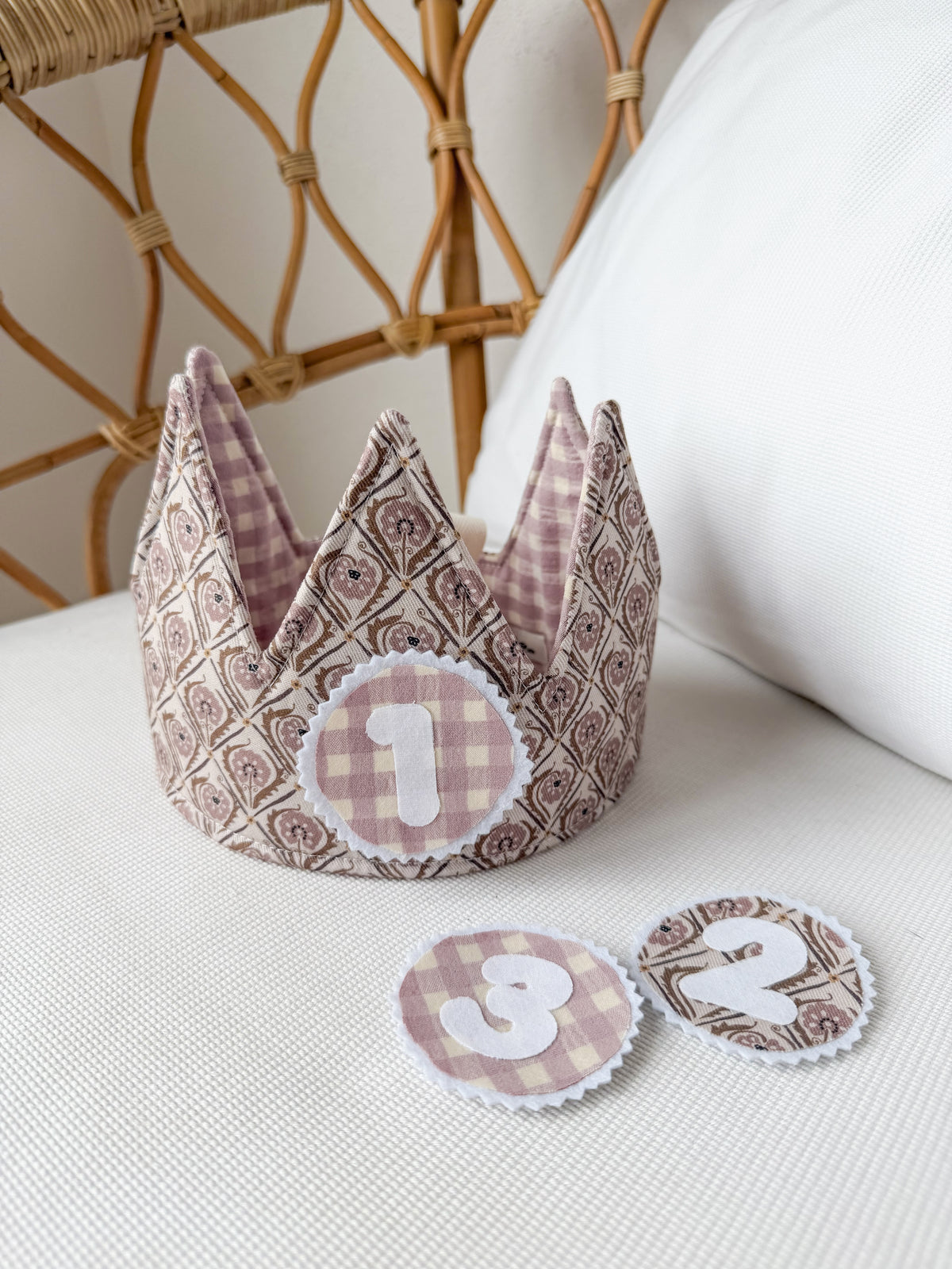 Corona cumple reversible personalizada