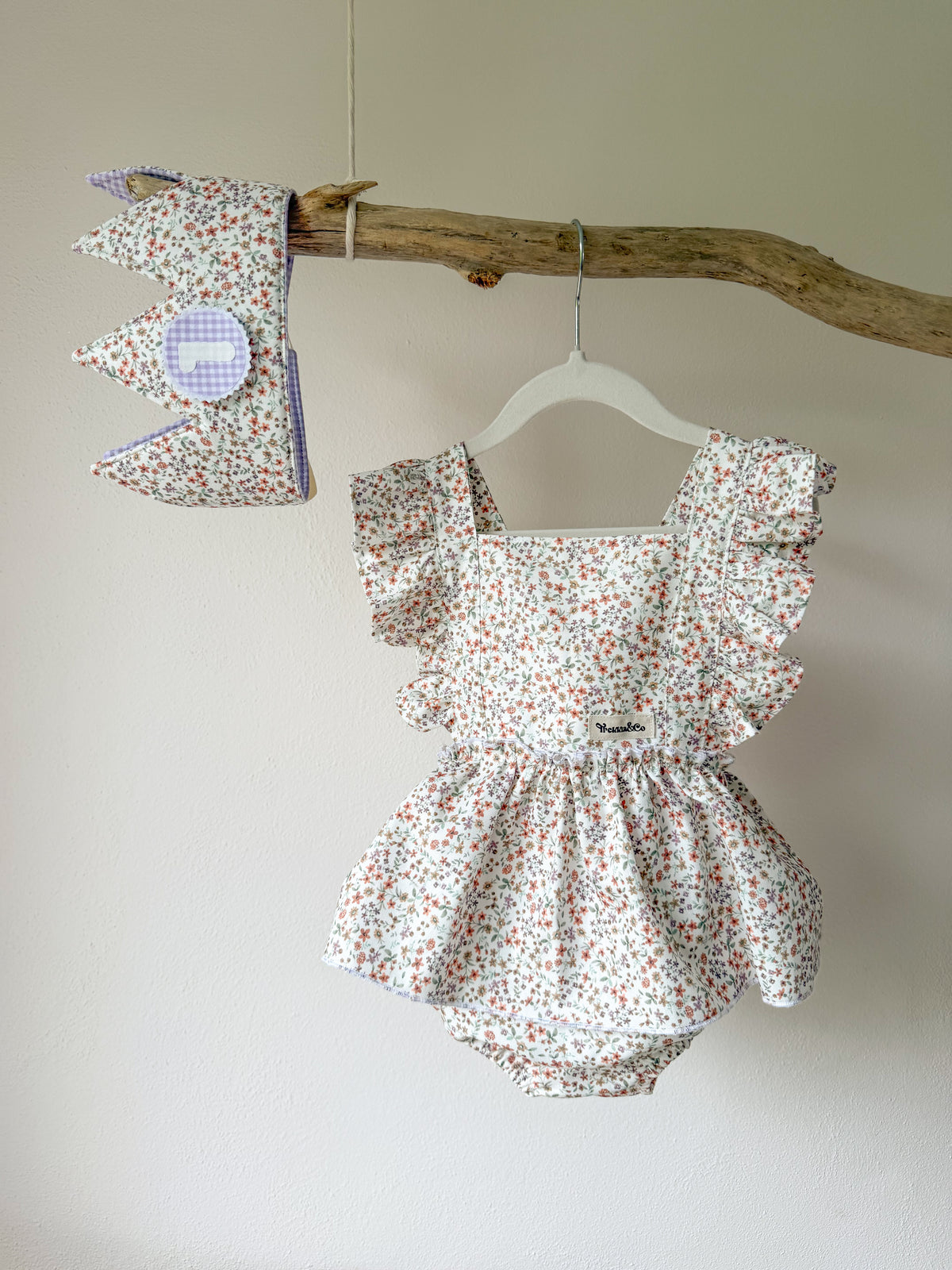 OFERTA Conjunto AMELIE HERITAGE cumple (Corona + Vestido)