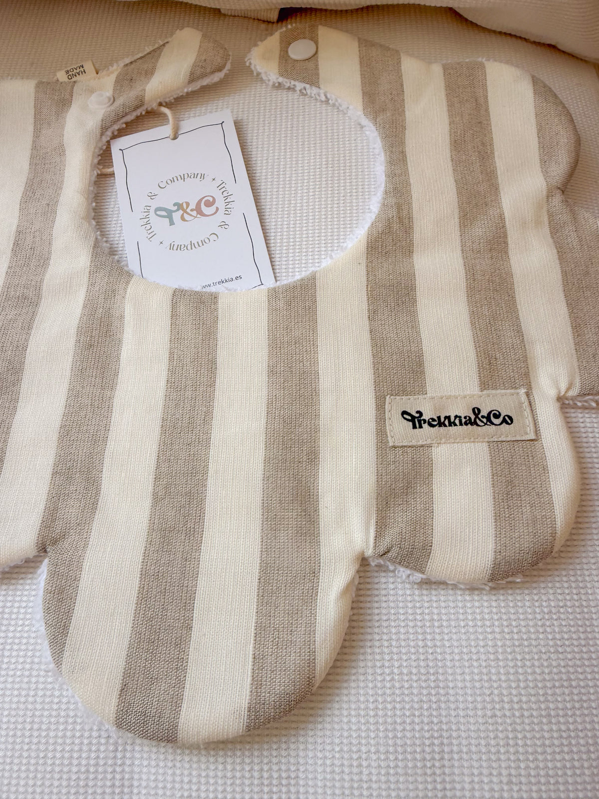 Babero Rayas Beige y Camel