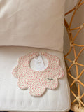 Babero Liberty Beige y Rojo