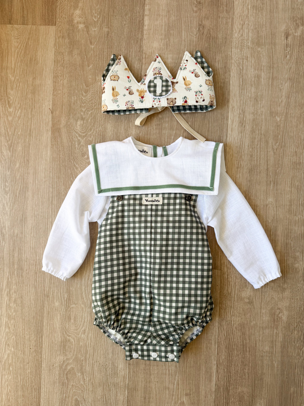 Conjunto cumpleaños corona, peto y blusa marinera