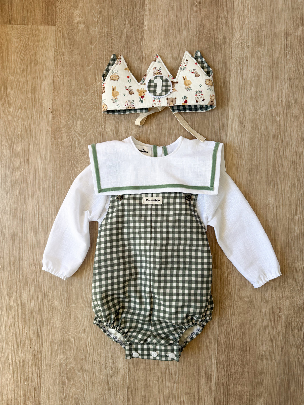 Conjunto cumpleaños corona, peto y blusa marinera