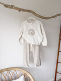 Conjunto sudadera y pantalón retro